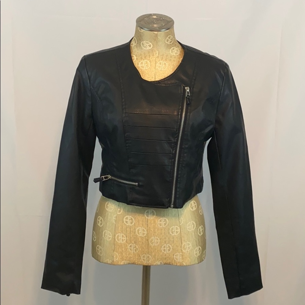 Charlotte Russe Black PVC Leather Cropped Jacket,M
